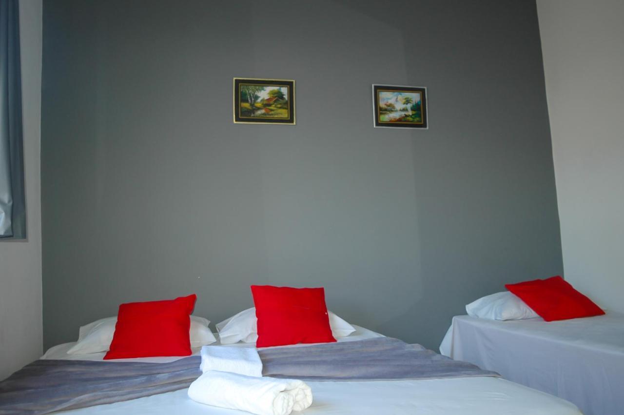 Hotel Rainha De Itapua Сальвадор Экстерьер фото